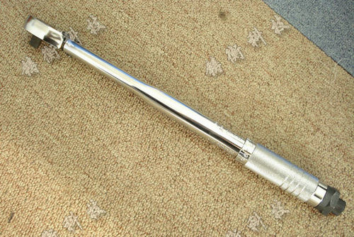 預(yù)置式扭力扳手圖片